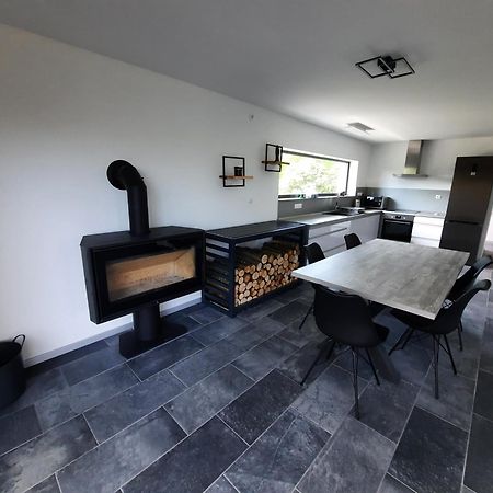 Bungalov Na Brehu Labe S Vlastnim Molem Pardubice Extérieur photo
