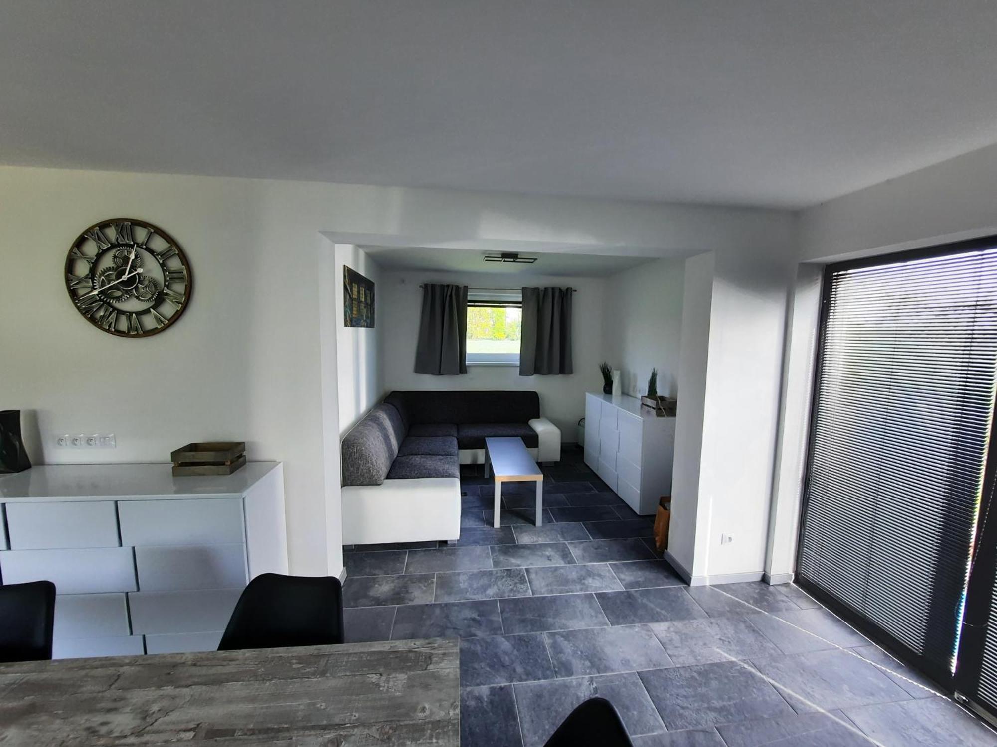 Bungalov Na Brehu Labe S Vlastnim Molem Pardubice Extérieur photo
