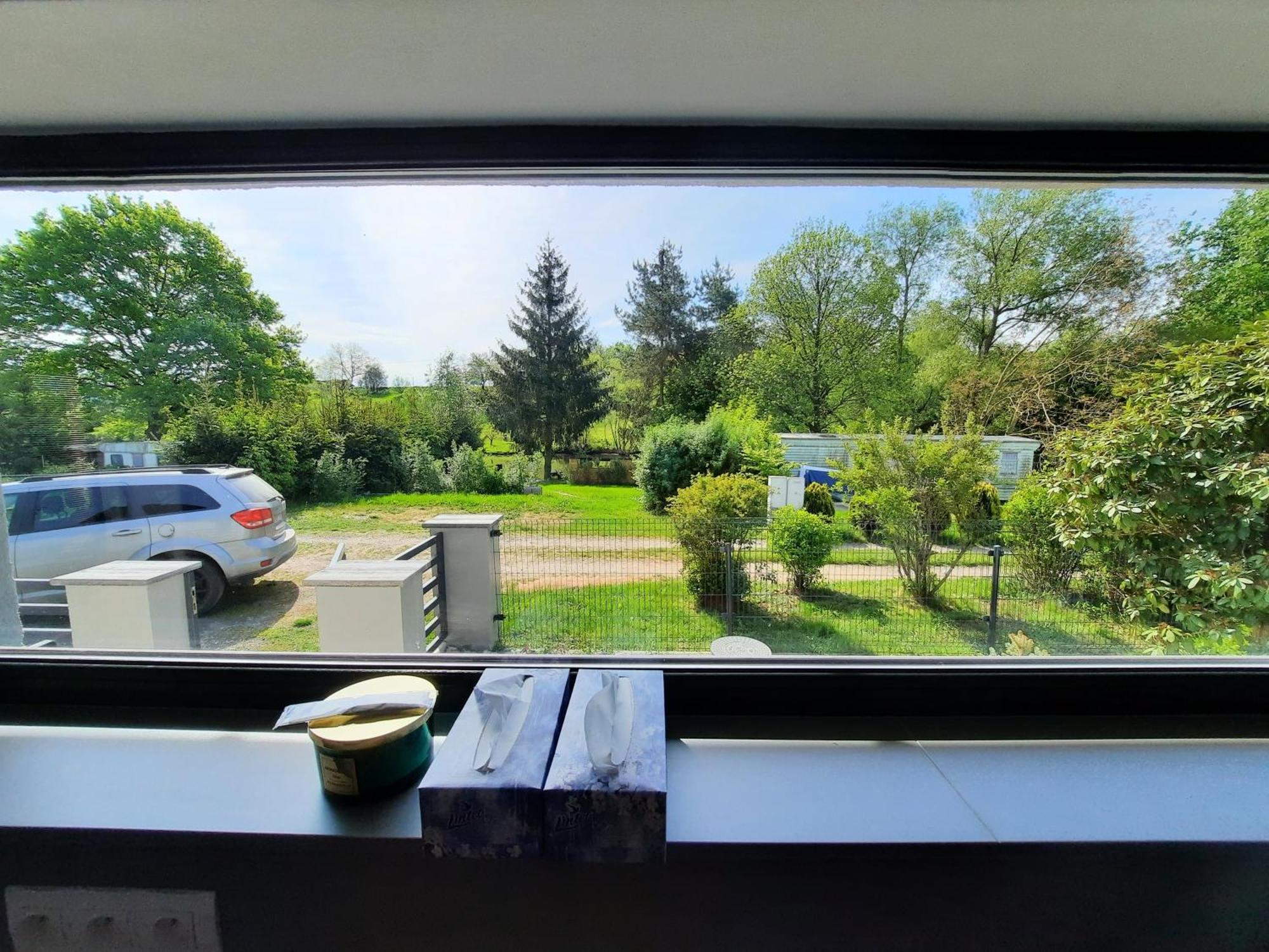 Bungalov Na Brehu Labe S Vlastnim Molem Pardubice Extérieur photo